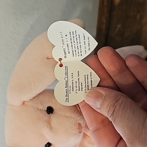Beanie Baby NWT RARE 'Hoppity' MINT CONDITION - Picture 2 of 4